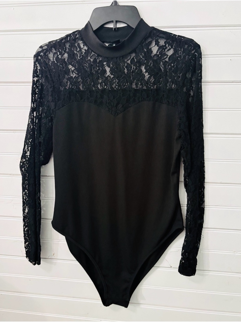 Women's Black Lace Mock Neck Long-Sleeve Bodysuit - Unbranded